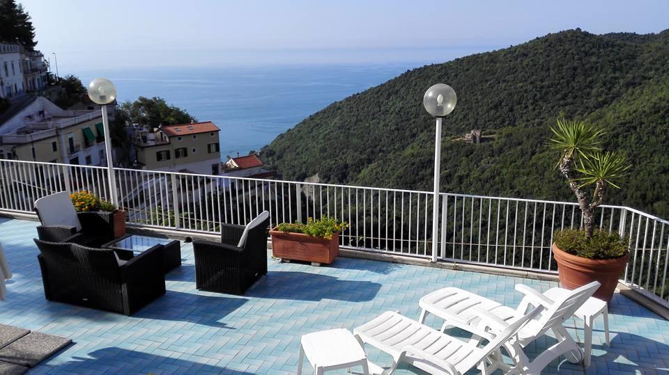 Bed and Breakfast Le Terrazze Di Cristina Vietri Exterior foto