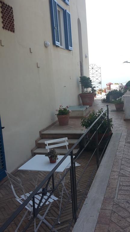 Bed and Breakfast Le Terrazze Di Cristina Vietri Exterior foto