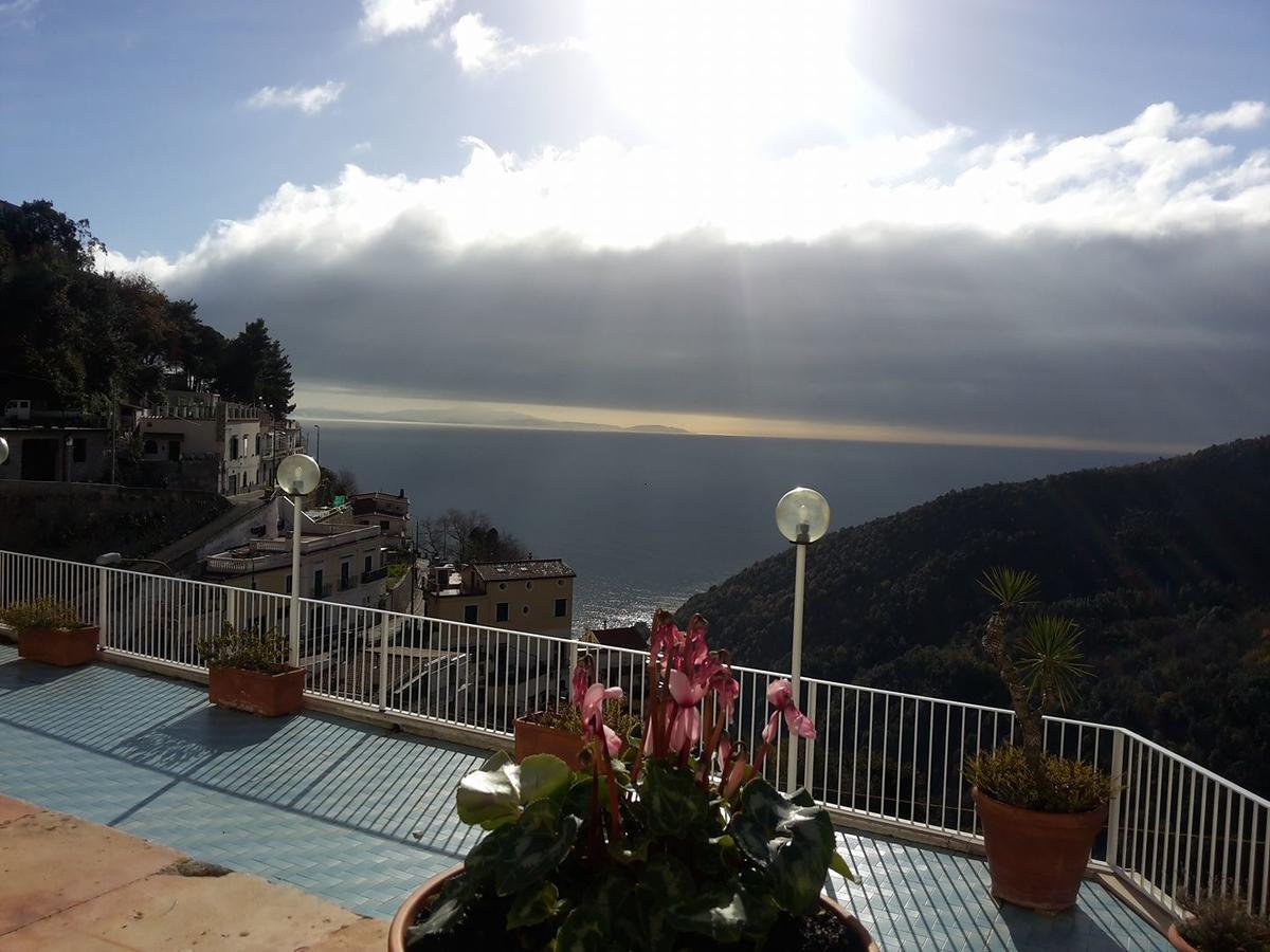 Bed and Breakfast Le Terrazze Di Cristina Vietri Exterior foto